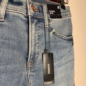 NWT Express Skyscraper Women Y2K Style Mid Rise Bootcut With Slits Jeans Size 6R